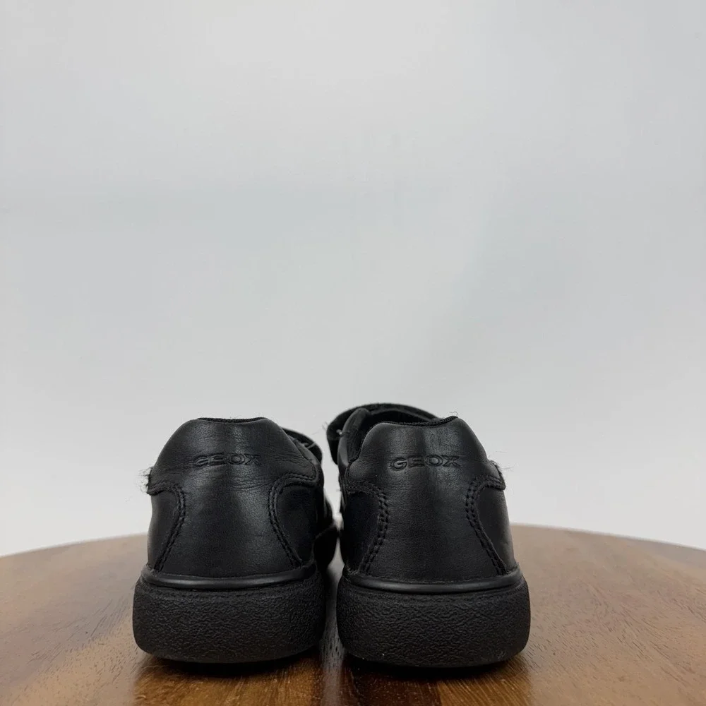 Big Kids Geox Theleven Black Leather Comfort‎ Casual Low Sneakers Size 1 Y GUC